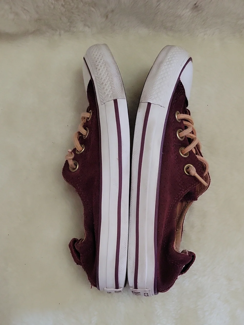 CONVERSE Suede Leather All Star Sneakers Gem. Size 6
